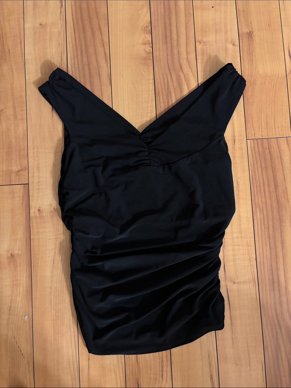 Frank Lyman Design Black Ruched Boutique Top Size 8 Made In Canada